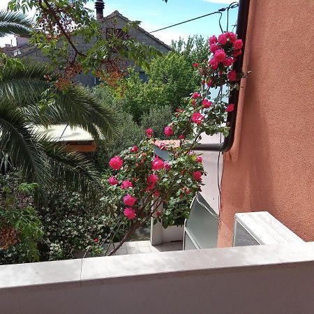 Apartments Laura Hvar Town Exterior photo