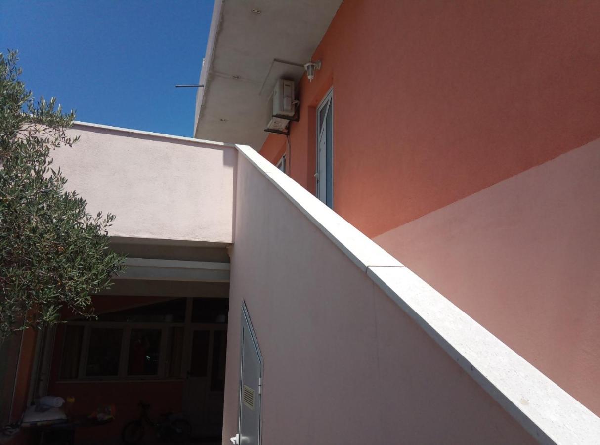Apartments Laura Hvar Town Exterior photo