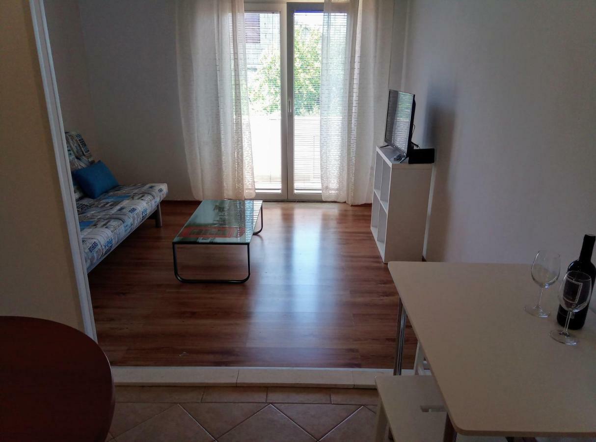Apartments Laura Hvar Town Exterior photo